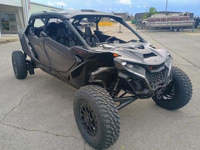 BOATZON | Can-Am® MRMAX XRS999TDCTSS 2026