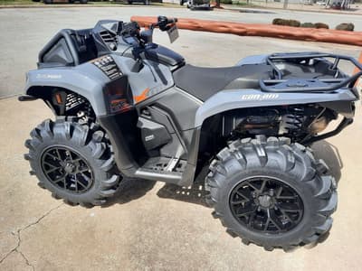 BOATZON | Can-Am® OUT 700XMR 2026