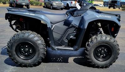 BOATZON | Can-Am® Outlander DPS 700 2025