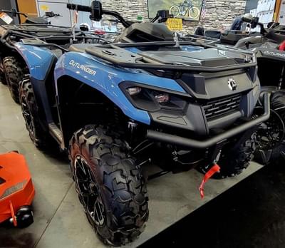 BOATZON | Can-Am® Outlander XT 700 2025