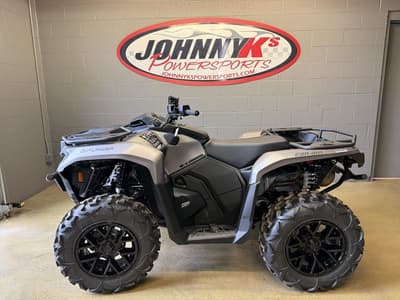 BOATZON | Can-Am® Outlander XT 700 2026