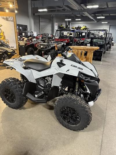 BOATZON | Can-Am® Renegade 650 2024