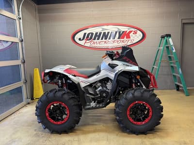 BOATZON | Can-Am® Renegade X mr 1000 R Hyper Silver  Legion Red 2026