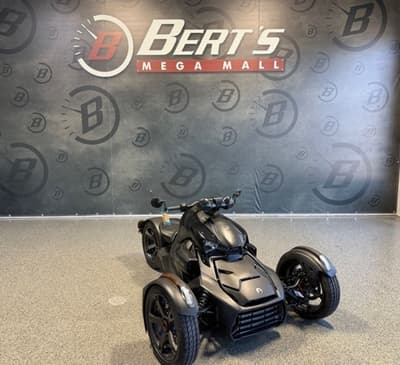 BOATZON | Can-Am® Ryker 900 ACE 2020
