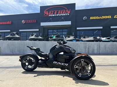 BOATZON | Can-Am® Ryker 900 ACE 2021