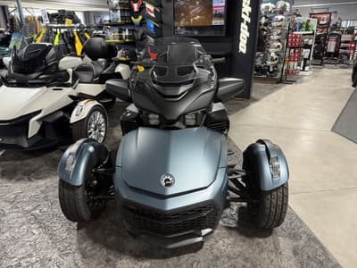 BOATZON | Can-Am® Spyder F3 Limited Dark 2026