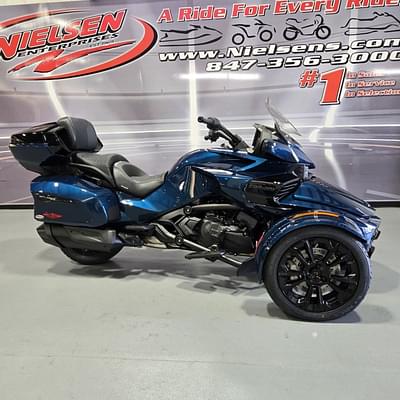 BOATZON | Can-Am® Spyder F3 Limited Dark Wheels 2024