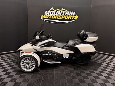 BOATZON | Can-Am® Spyder F3 Limited Platine 2026