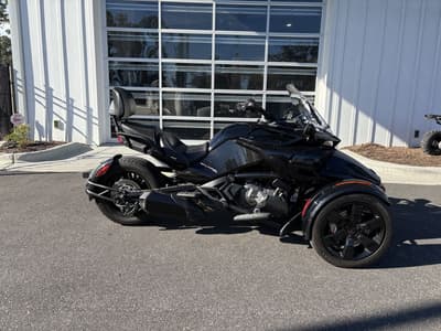 BOATZON | Can-Am® Spyder F3 SE6 2021