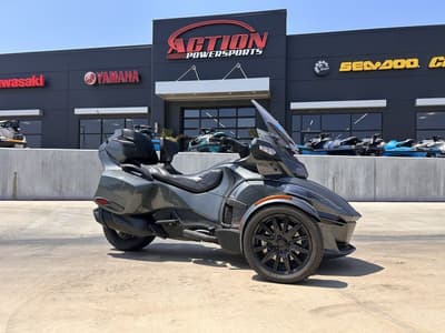 BOATZON | Can-Am® Spyder RT Limited Dark 2018