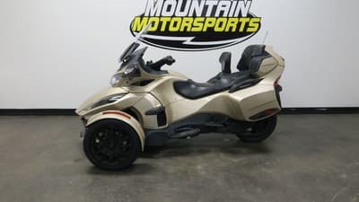 BOATZON | Can-Am® Spyder RT Limited Dark 2018