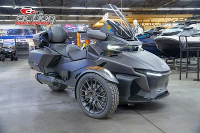 BOATZON | Can-Am® Spyder RT Limited Dark 2026