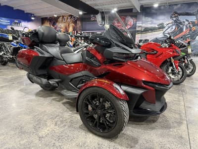 BOATZON | Can-Am® Spyder RT Limited Dark Wheels 2023