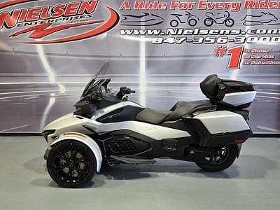 BOATZON | Can-Am® Spyder RT Limited Dark Wheels 2024 BOATZON | Can-Am® Spyder RT Limited Dark Wheels 2024