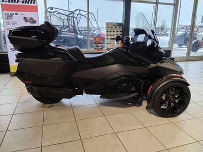 BOATZON | Can-Am® Spyder RT Limited Dark Wheels 2025