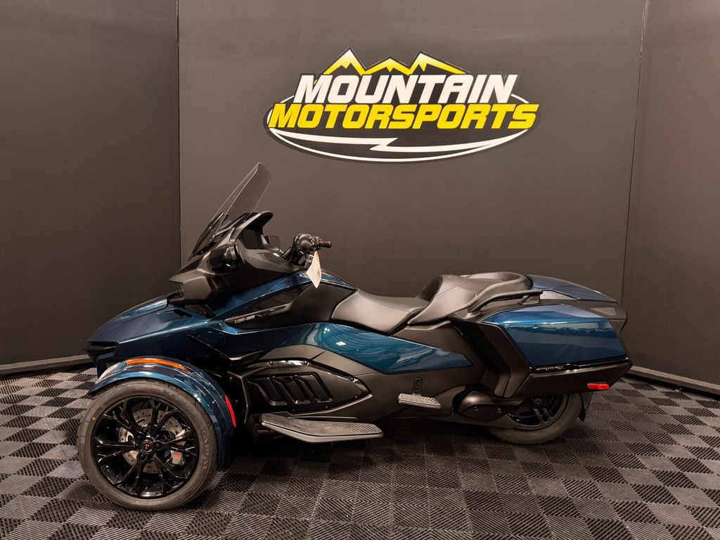 2024 Can-Am® Spyder RT Rotax 1330 ACE - Sold Boat