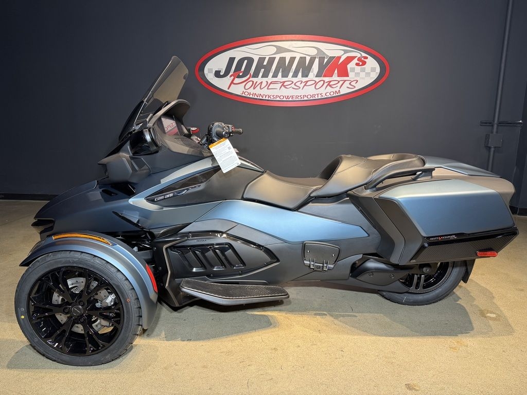 2025 Can-Am® Spyder RT Rotax 1330 ACE - Sold Boat