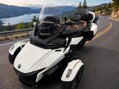 BOATZON | Can-Am® Spyder RT SeaToSky 2024