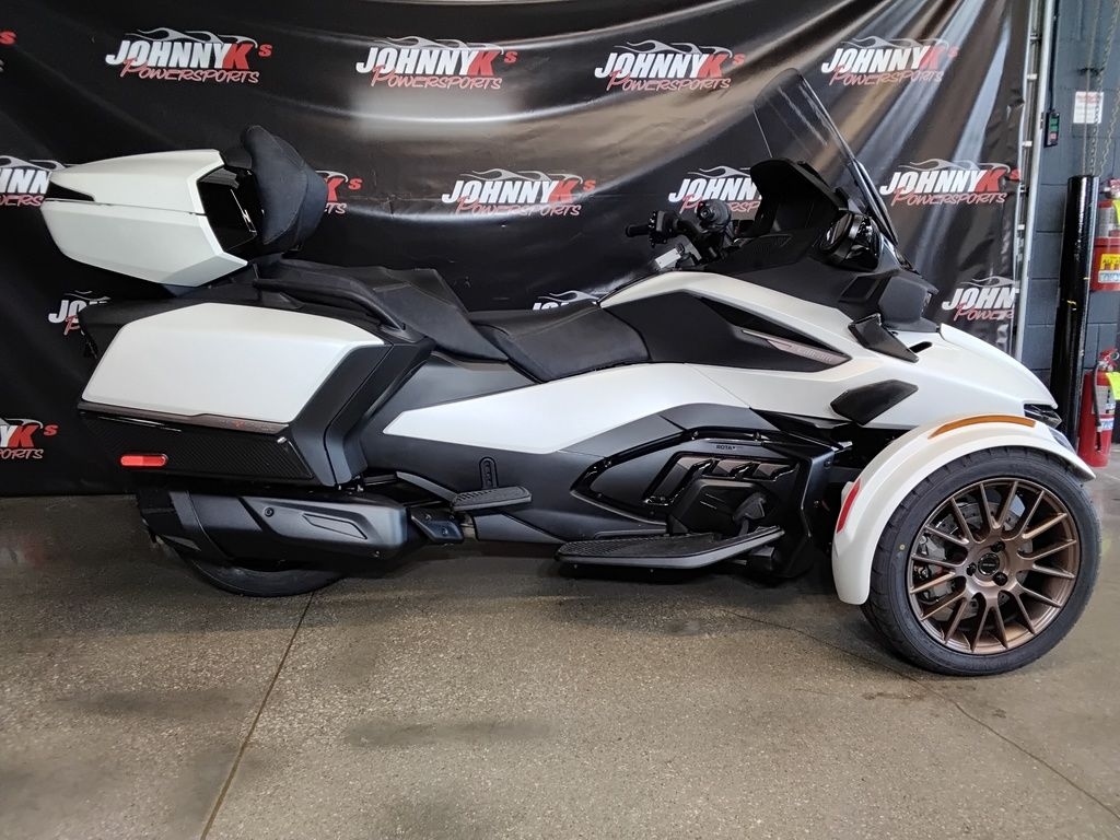 2025 Can-Am® Spyder RT SeaToSky - Sold Boat