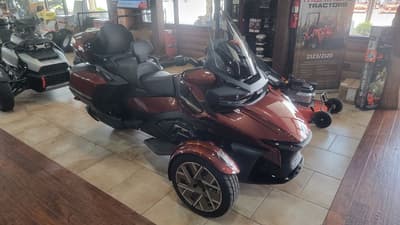BOATZON | Can-Am® Spyder RT SeatoSky 2026