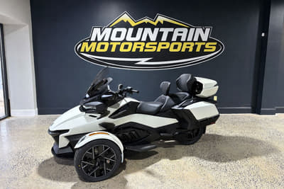 BOATZON | Can-Am® Spyder RT SeatoSky 2026