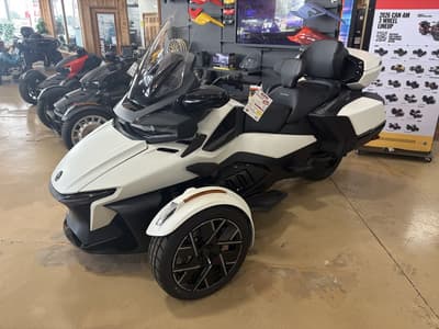 BOATZON | Can-Am® Spyder RT SeatoSky 2026