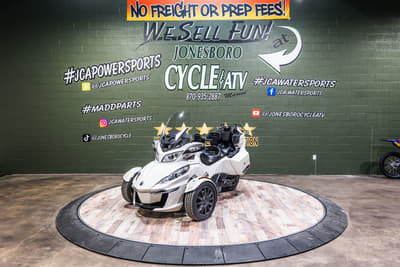 BOATZON | Can-Am® Spyder RTS 6Speed SemiAutomatic SE6 2016