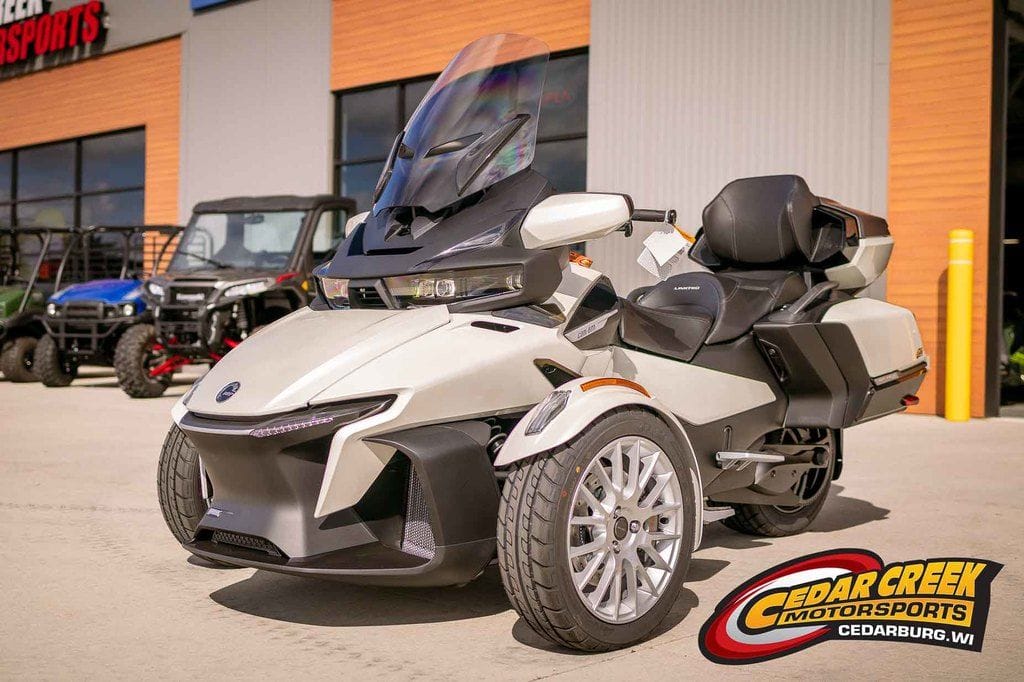 New Can-Am® Spyder RT Limited Platine 2026 for sale in Jackson New Can-Am® Spyder RT Limited Platine 2026 for sale in Jackson