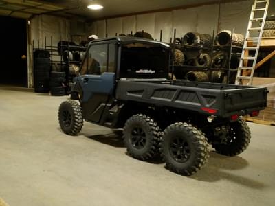 BOATZON | CanAm Defender 6X6 Limited 2026