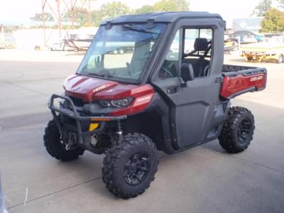 BOATZON | CanAm Defender Cab 2017