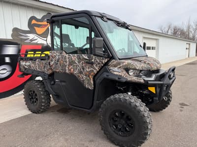 BOATZON | CanAm Defender HD10 Limited 2024