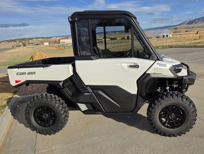 BOATZON | CanAm Defender Limited HD11 2026 BOATZON | CanAm Defender Limited HD11 2026