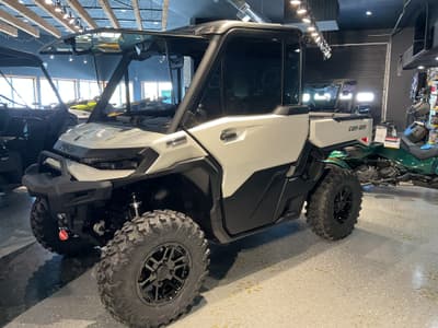 BOATZON | CanAm DEFENDER LIMITED HD11 2026