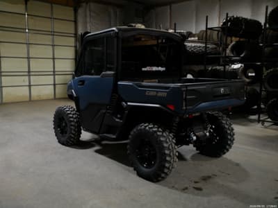 BOATZON | CanAm Defender Limited HD11 2026