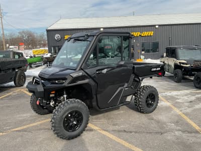 BOATZON | CanAm DEFENDER XT CAB 2026