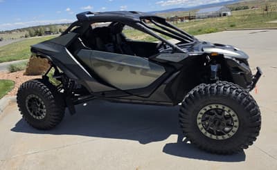 BOATZON | CanAm Maverick R X rc With SMARTSHOX 2026