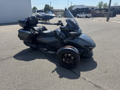 BOATZON | CanAm SPYDER RT LIMITED 2021