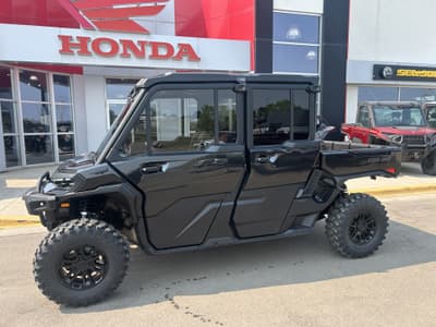 BOATZON | CanAm SSV DEF MAX TEXCAB 65 HD11 BK HB 26 LONESTARCAB 2026