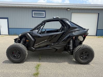 BOATZON | CFMOTO ZFORCE Z10 2026