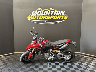BOATZON | Ducati Hypermotard V2 Ducati Red 2027