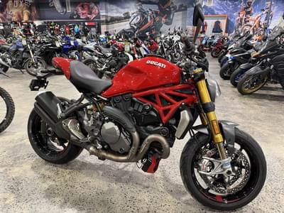 BOATZON | Ducati Monster 1200 S Ducati Red 2019
