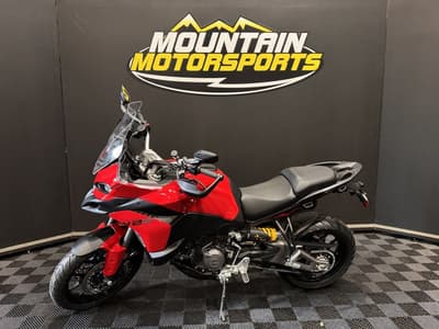 BOATZON | Ducati Multistrada V2 S Red 2026