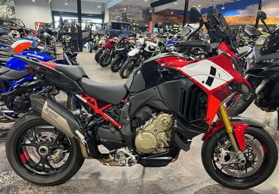 BOATZON | Ducati Multistrada V4 Pikes Peak Livery 2023