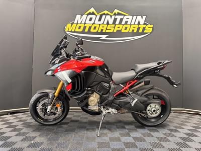 BOATZON | Ducati Multistrada V4 Pikes Peak Livery 2026