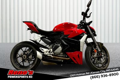 BOATZON | Ducati Streetfighter V2 2023