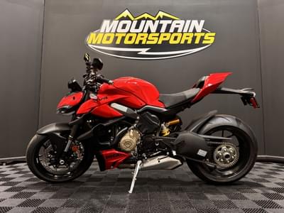 BOATZON | Ducati Streetfighter V4 Ducati Red 2025