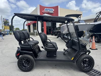 BOATZON | E-Z-GO Liberty ELiTE Lithium Black 2025