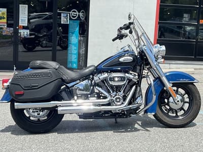 BOATZON | Harley-Davidson® FLHCS  Heritage Classic 114 2022