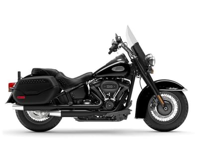 BOATZON | Harley-Davidson® FLHCS  Heritage Classic 2024