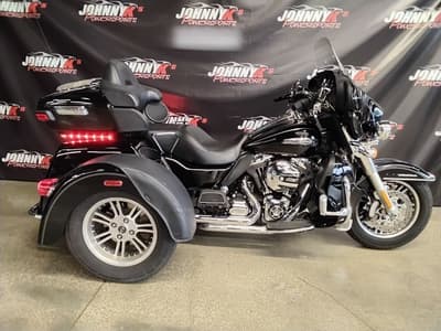 BOATZON | Harley-Davidson® FLHTCUTG  Tri Glide Ultra 2022